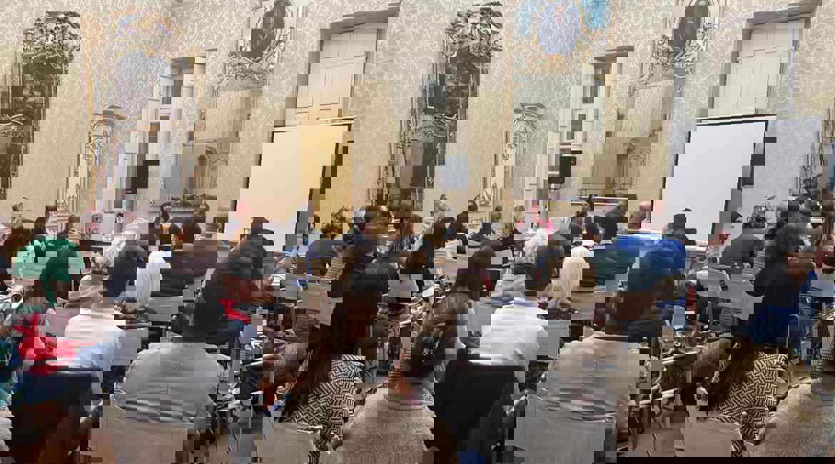 6Fd9faa0 8Cbb 459A B24d 50C45dffe002